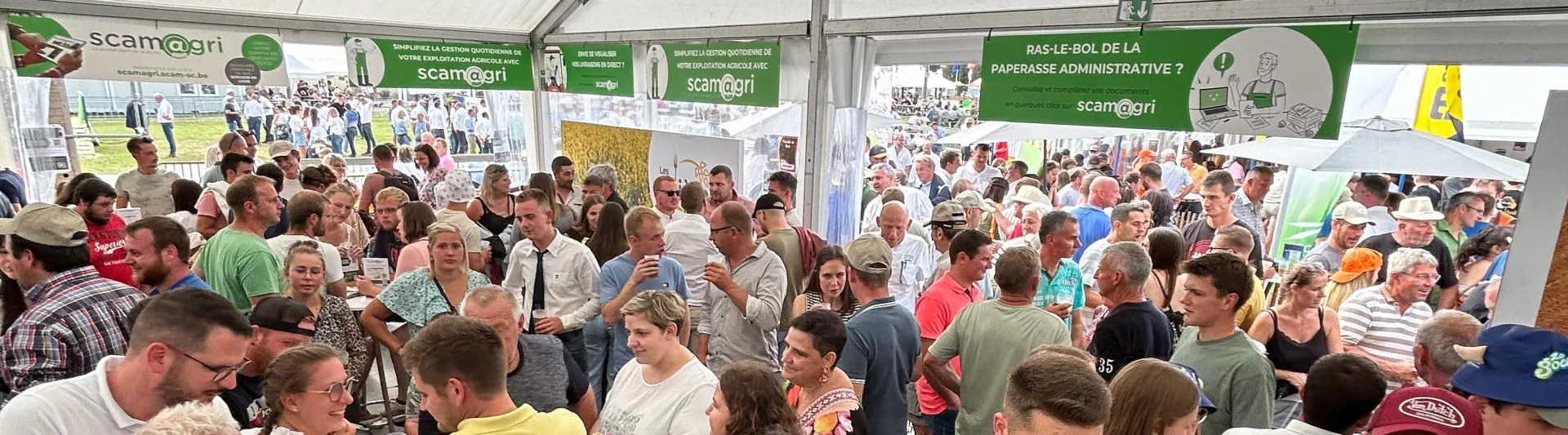 vue d'une ensemble de personne sur notre stand de libramont