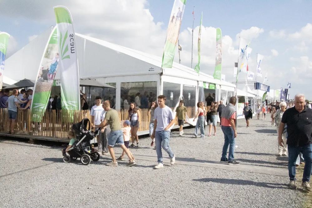 photo de la terrasse de notre stand &agrave; Libramont lors de la foire en 2025